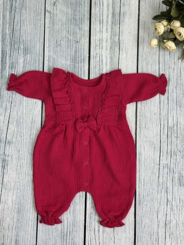 Купить оптом 337-Ф. Комбинезон с бантом для девочки из муслина, хлопок 100%, размеры 56,62,68, фуксия в Ульяновске